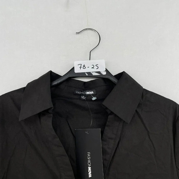 Fashion Nova Top Women's Sz M Black Collared Long Sleeve Toggle Front Side Zip - Picture 13 of 13